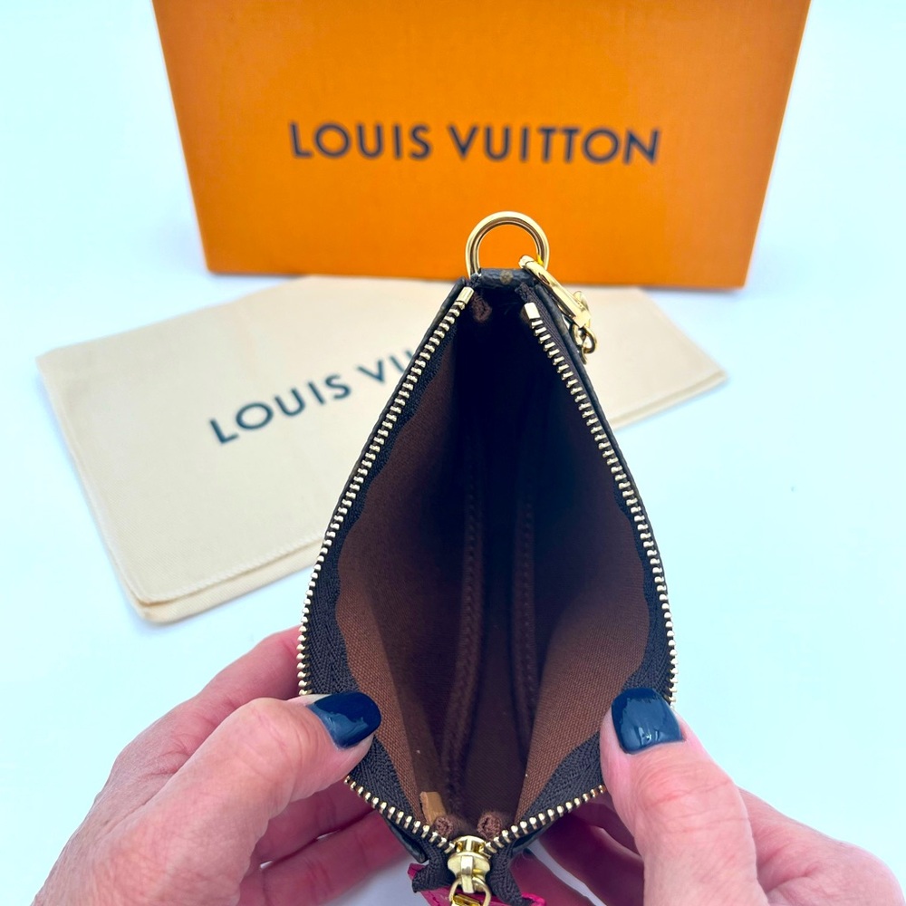 Louis Vuitton Pochette/Giraffe - Picture 3 of 4